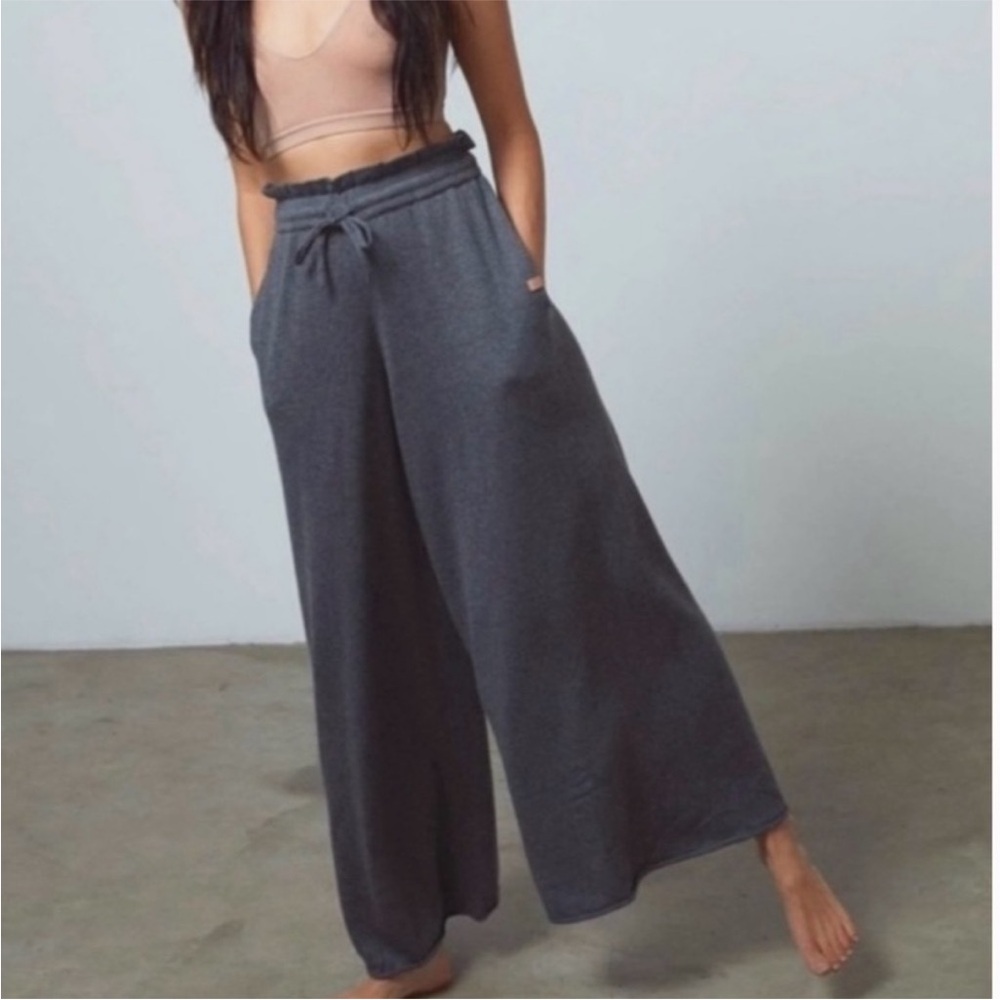 Lunya Relaxed Cotton Silk Pants in Dark Gray